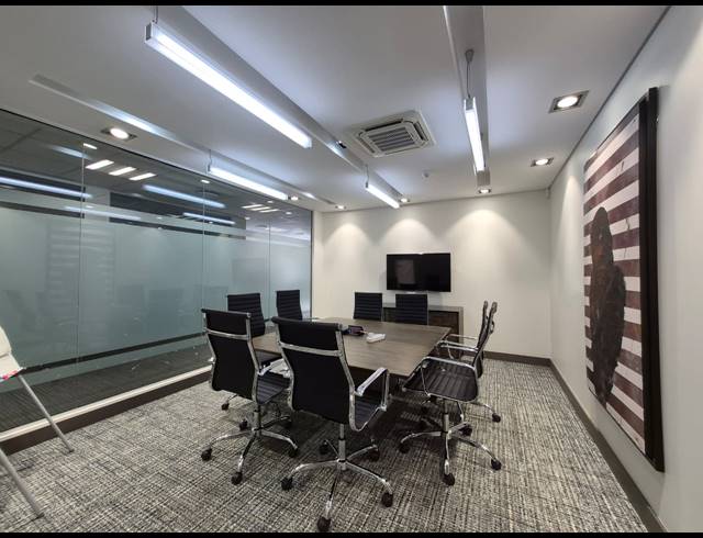 642M² OFFICE TO LET IN ILLOVO